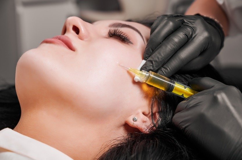Enhancing Your Aesthetics with Dermal Fillers: Insights from Dr. Geeta, Gurgaon’s Renowned Cosmetologist 
